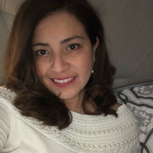 Meet your Posher, Ionne